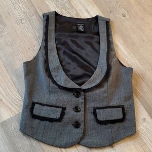 Women vest